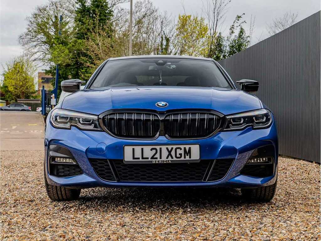 BMW 3 Series M Sport LL21XGM Blue #5