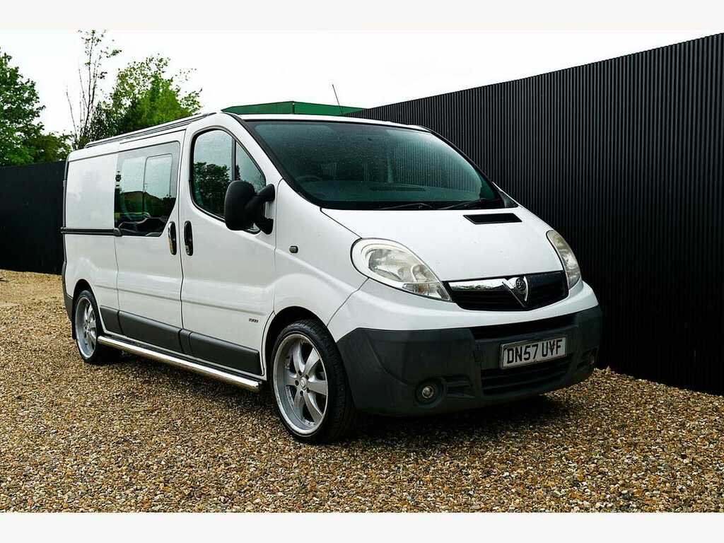 Vauxhall Vivaro 2900 D C Lwb White