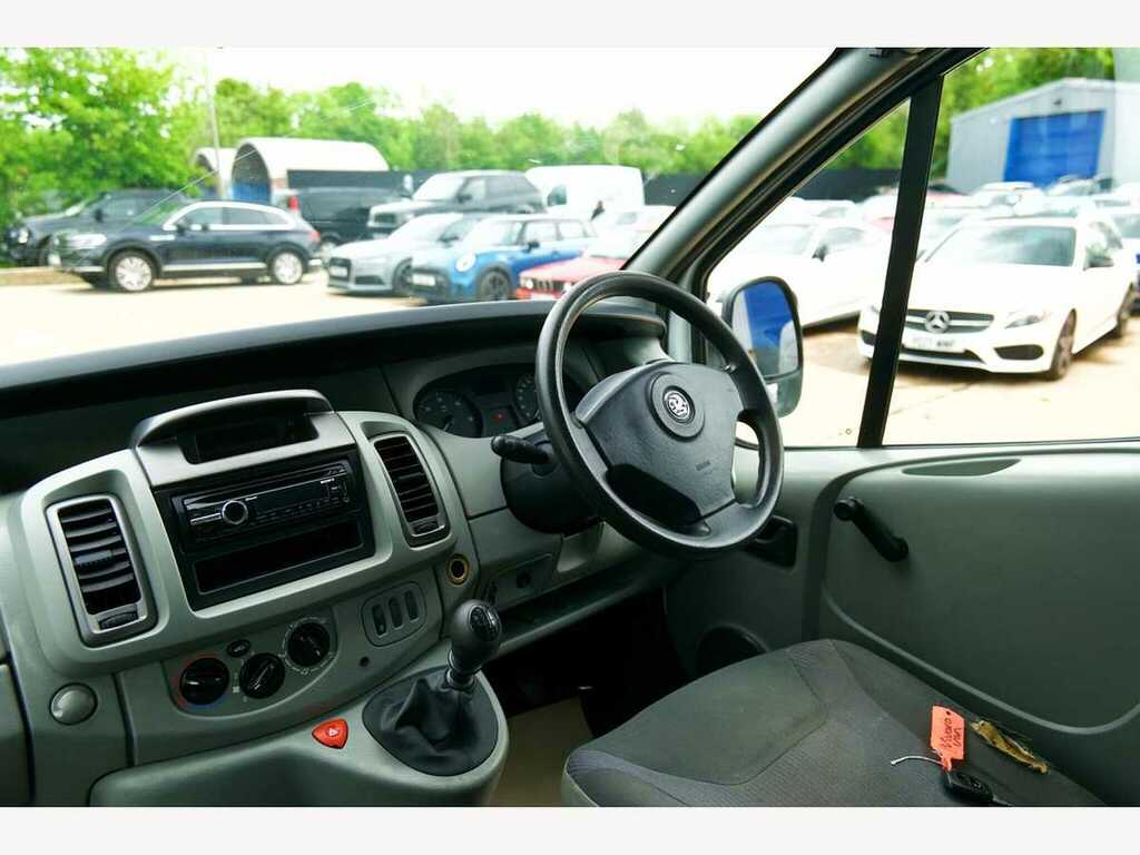 Vauxhall Vivaro Panel Van Silver #24