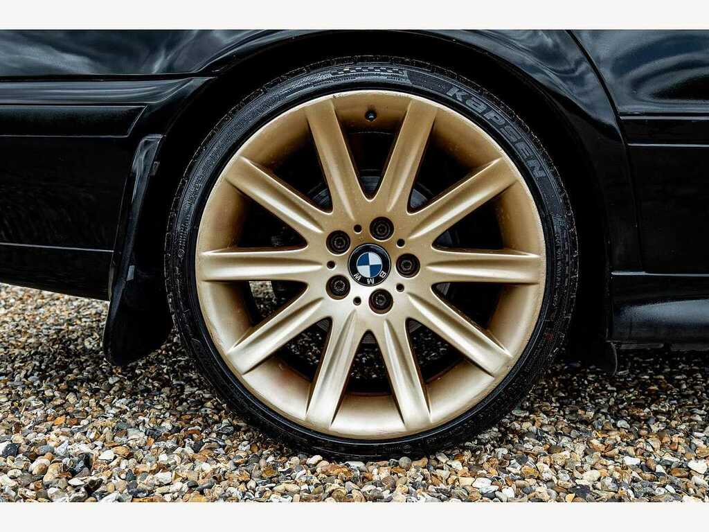 BMW 5 Series Se Auto R114LAF Black #6