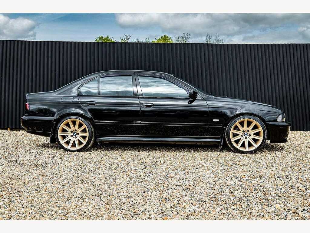 BMW 5 Series Se Auto R114LAF Black #3