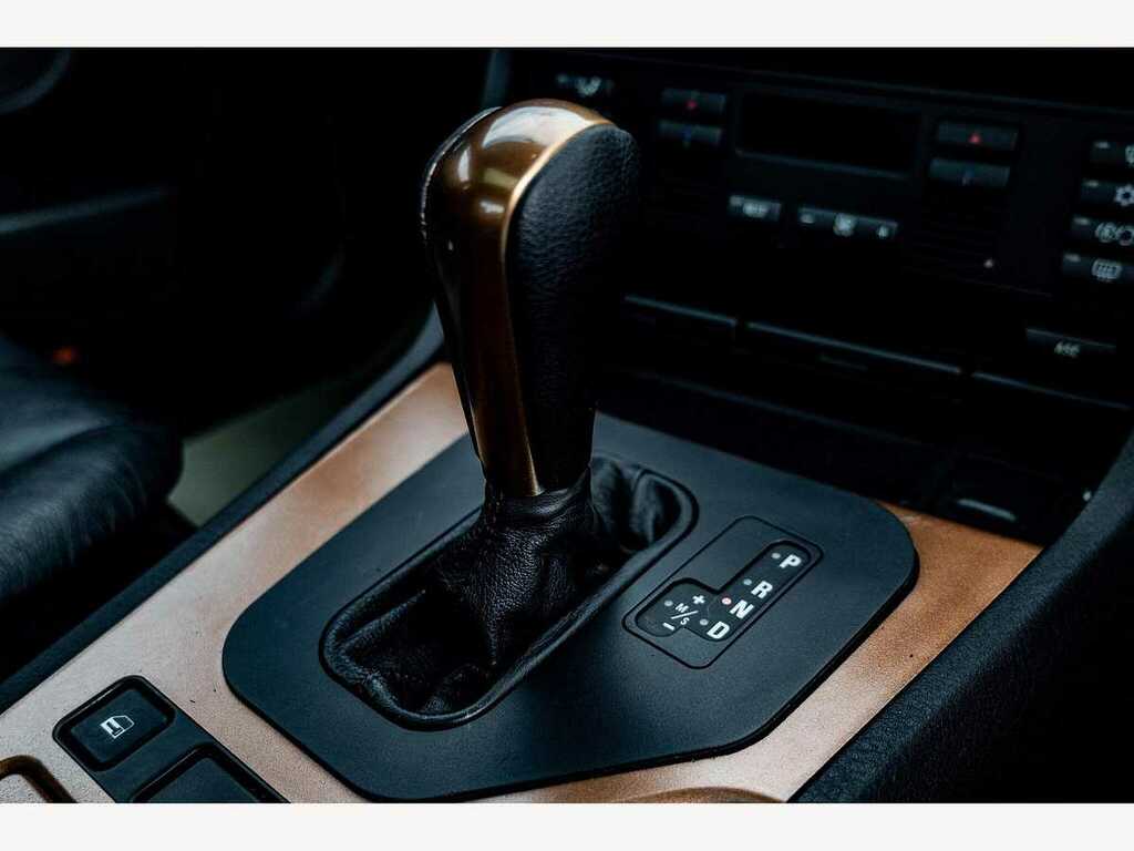 BMW 5 Series 3.4 535I Se Saloon 211 Bhp Green #28