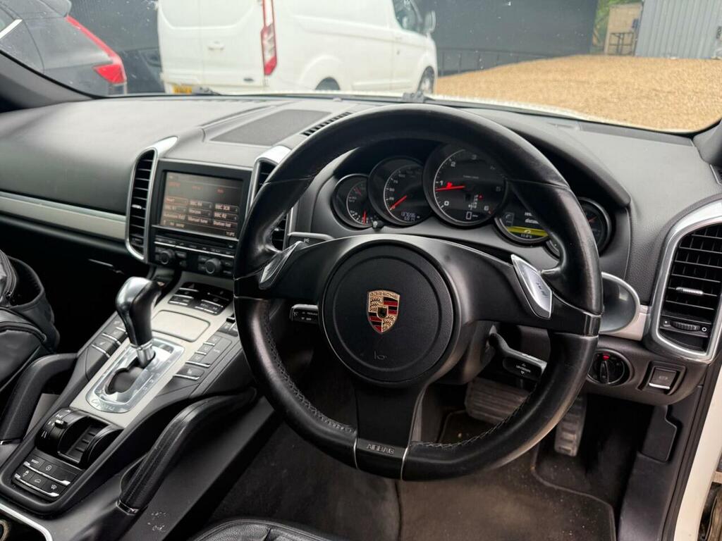 Porsche Cayenne V6 D Tiptronic White #3