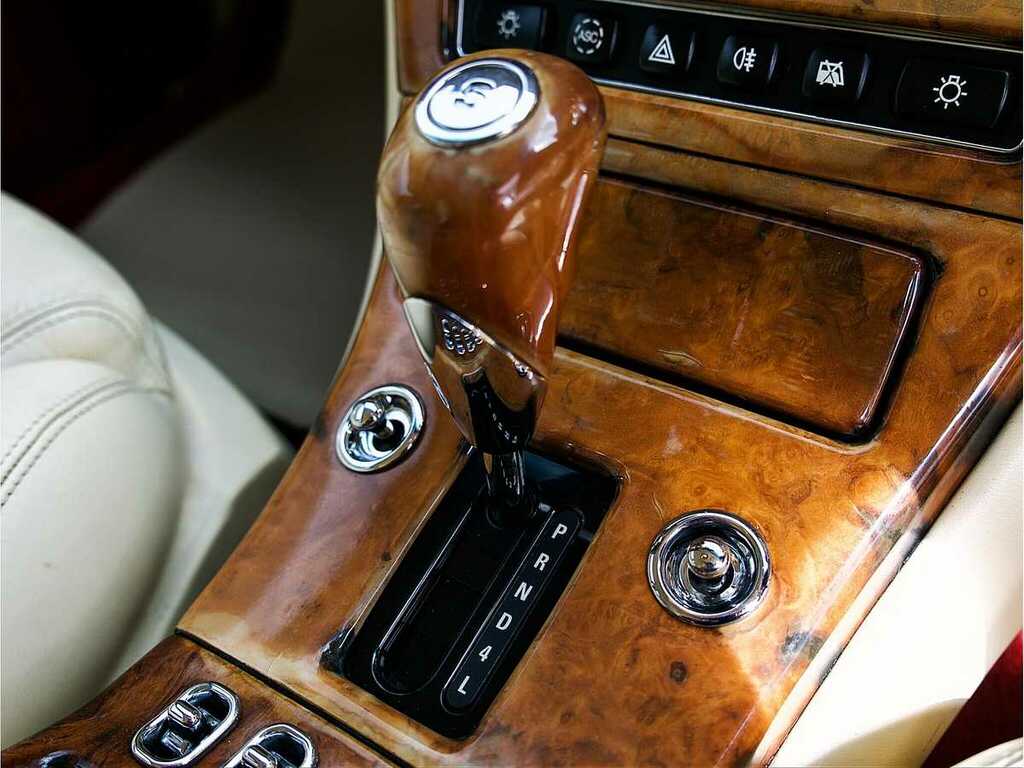 Bentley Arnage Red Label  #24