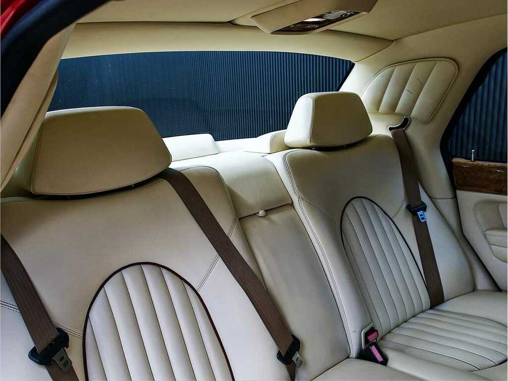 Bentley Arnage Red Label  #23