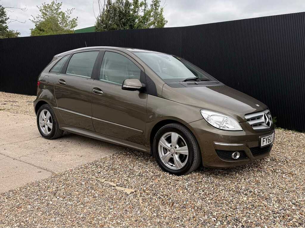 Mercedes-Benz B Class Cdi Se Cvt Brown