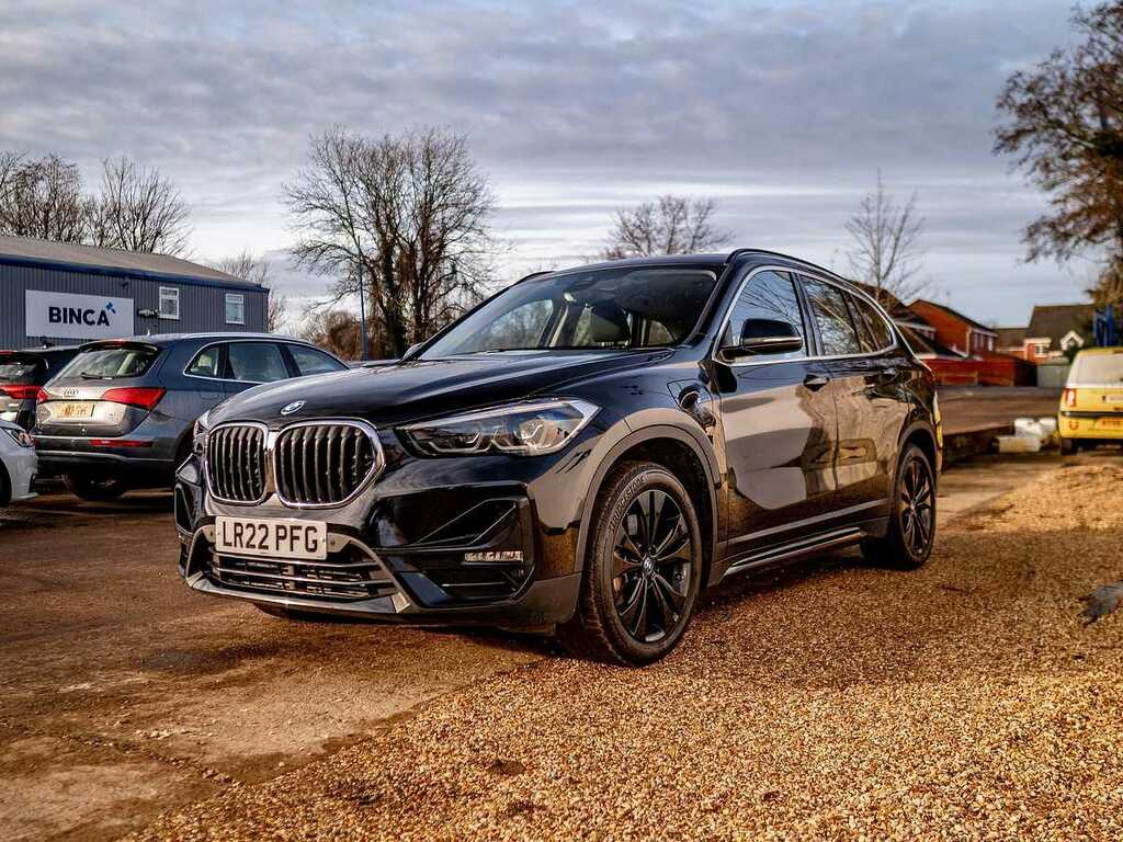 BMW X1 Xdrive25e Sport Black #3