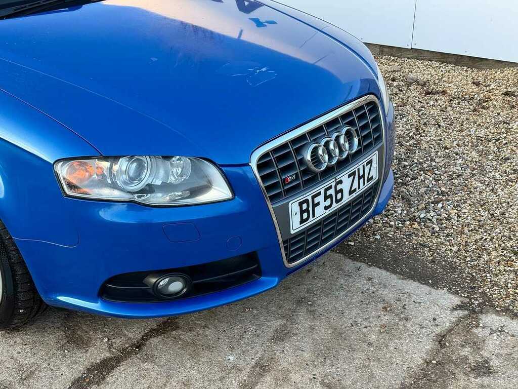 Audi S4 Quattro Black #37