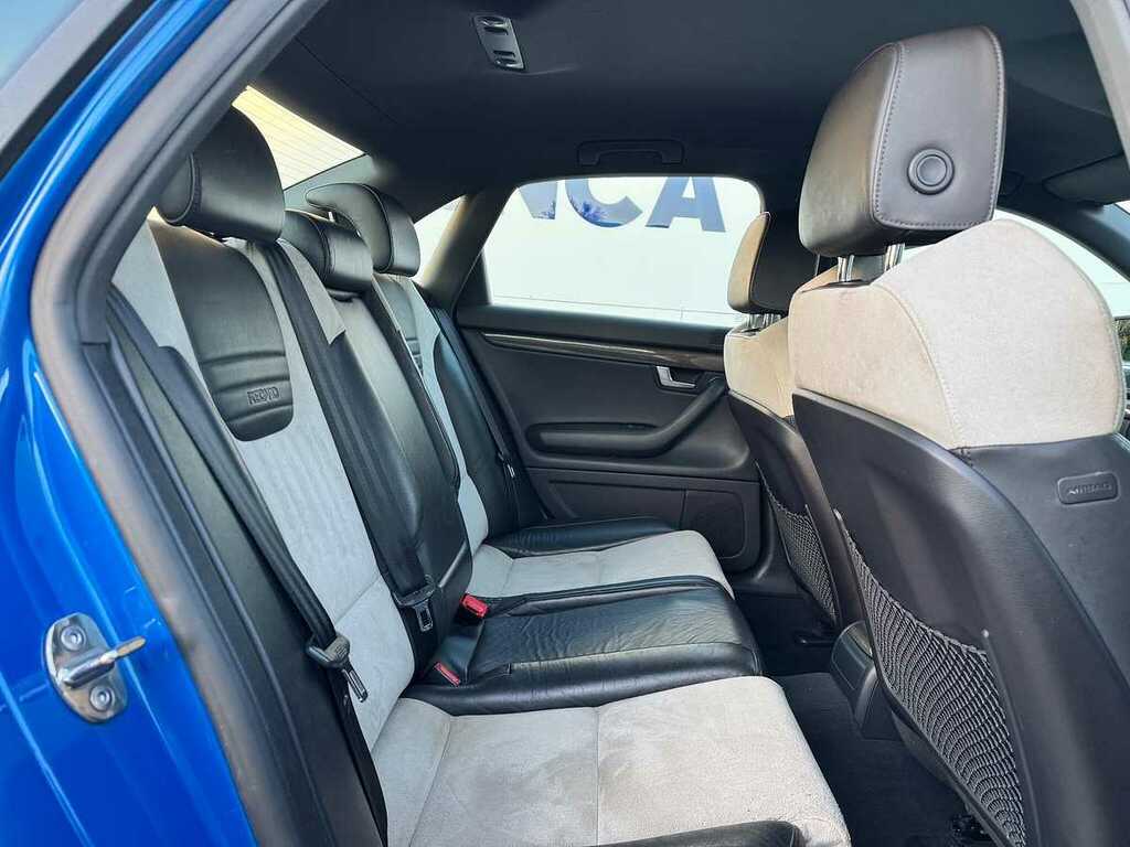 Audi S4 Quattro Black #16