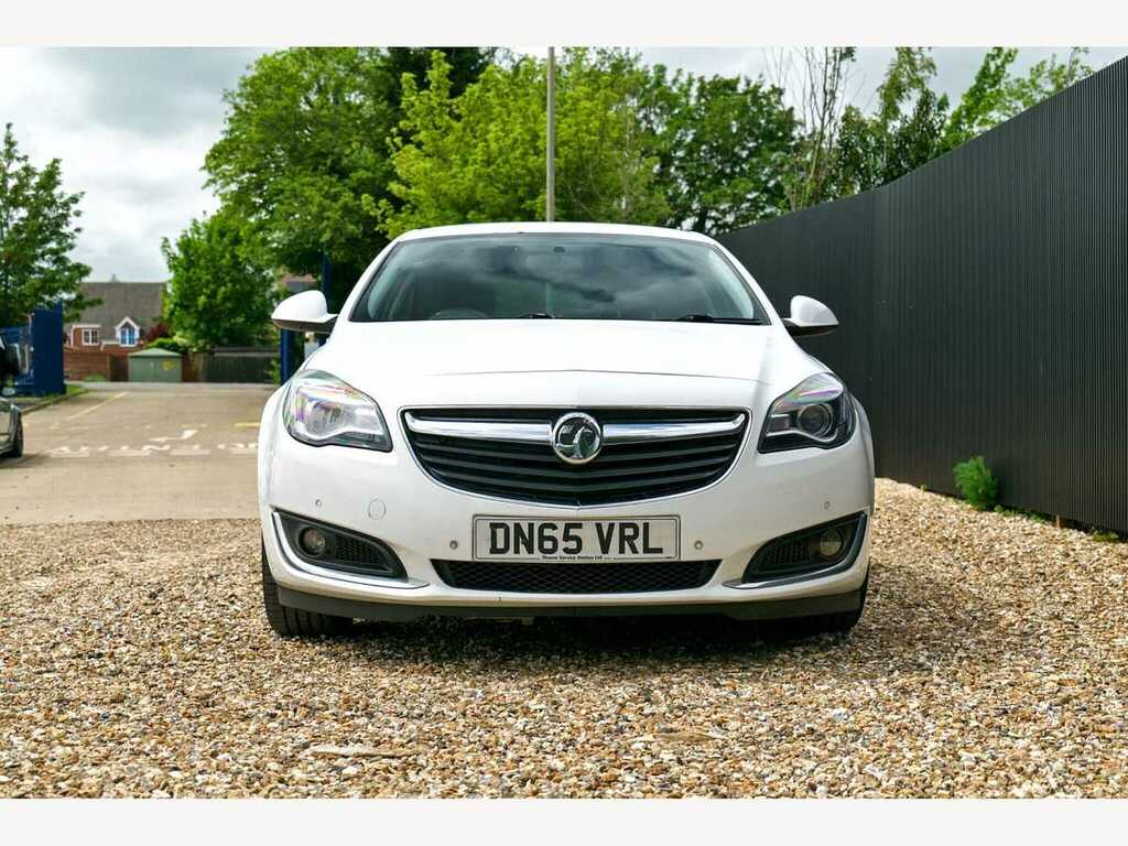 Vauxhall Insignia Sri Nav Cdti Eco S S DN65VRL White #2
