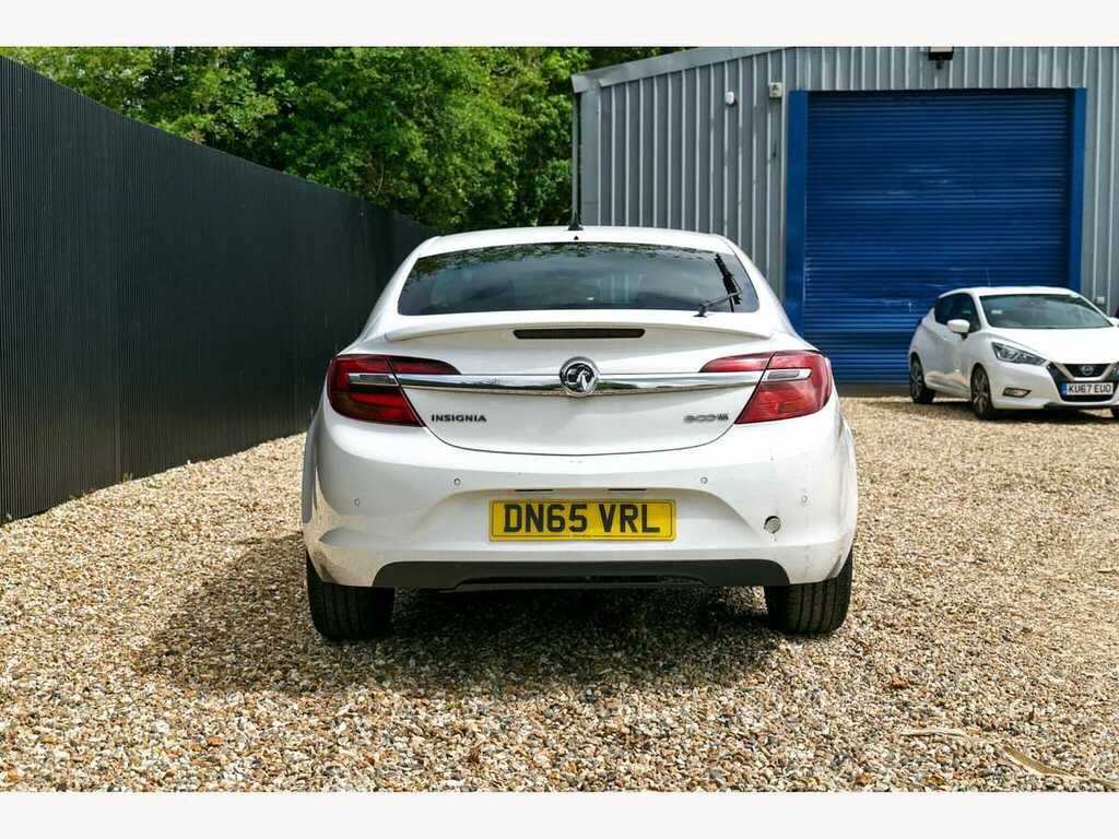Vauxhall Insignia Sri Nav Cdti Eco S S DN65VRL White #4