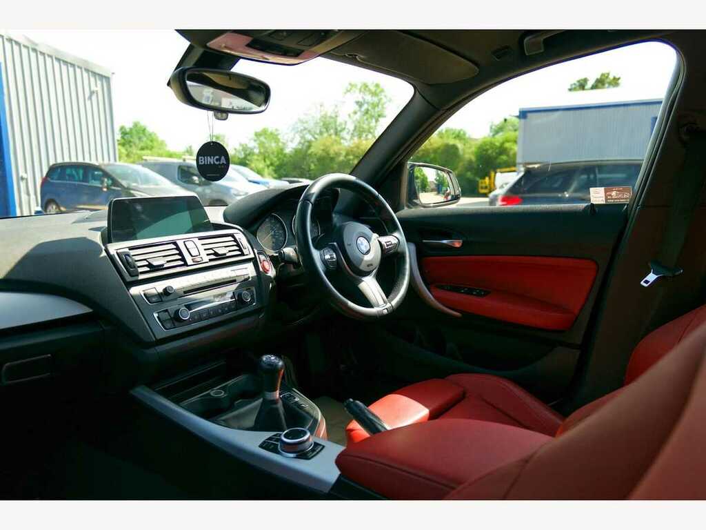 BMW M1 Auto  #22