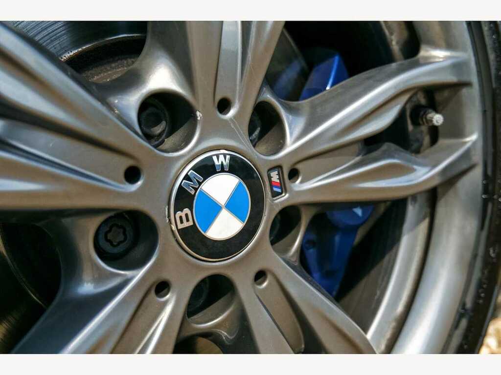 BMW M1 Auto  #12