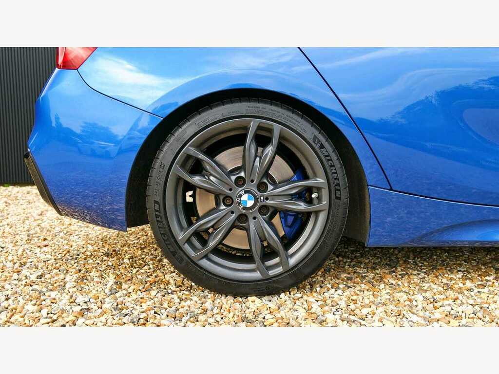BMW M1 2.0 Xdrive Euro 6 Ss Black #8