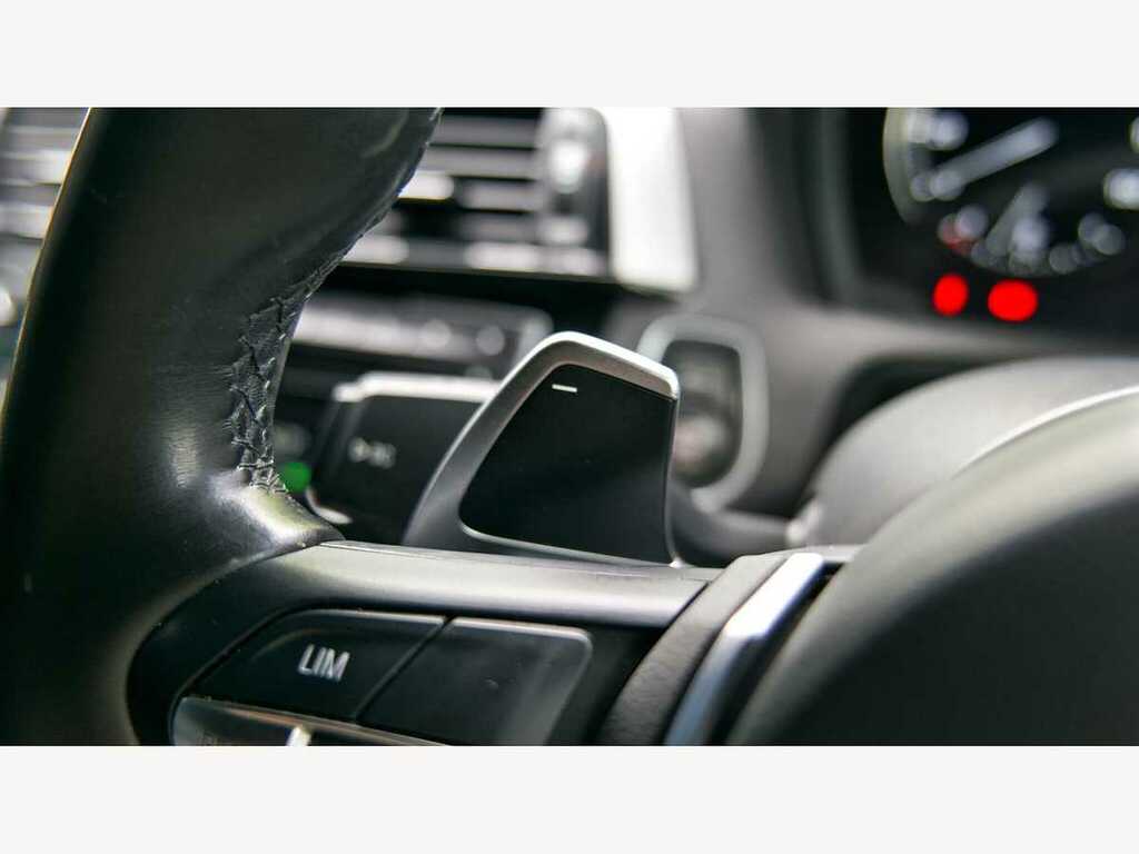 BMW M1 2.0 Xdrive Euro 6 Ss Black #20