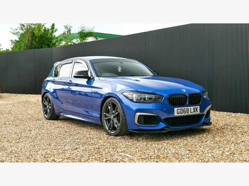 BMW M1 2.0 Xdrive Euro 6 Ss Black #1
