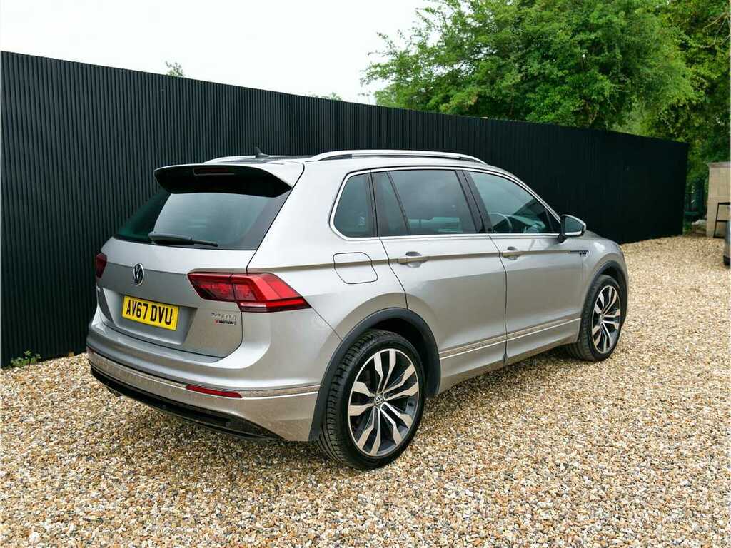 Volkswagen Tiguan R Line Tdi Bmt 4Motn Sa AV67DVU Silver #5