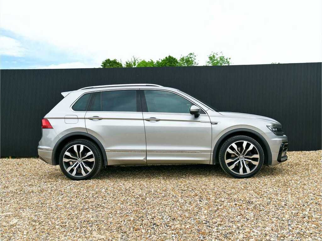 Volkswagen Tiguan R Line Tdi Bmt 4Motn Sa AV67DVU Silver #4