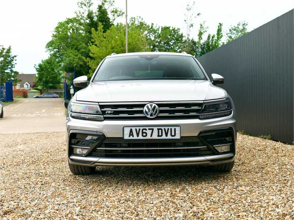Volkswagen Tiguan R Line Tdi Bmt 4Motn Sa AV67DVU Silver #2