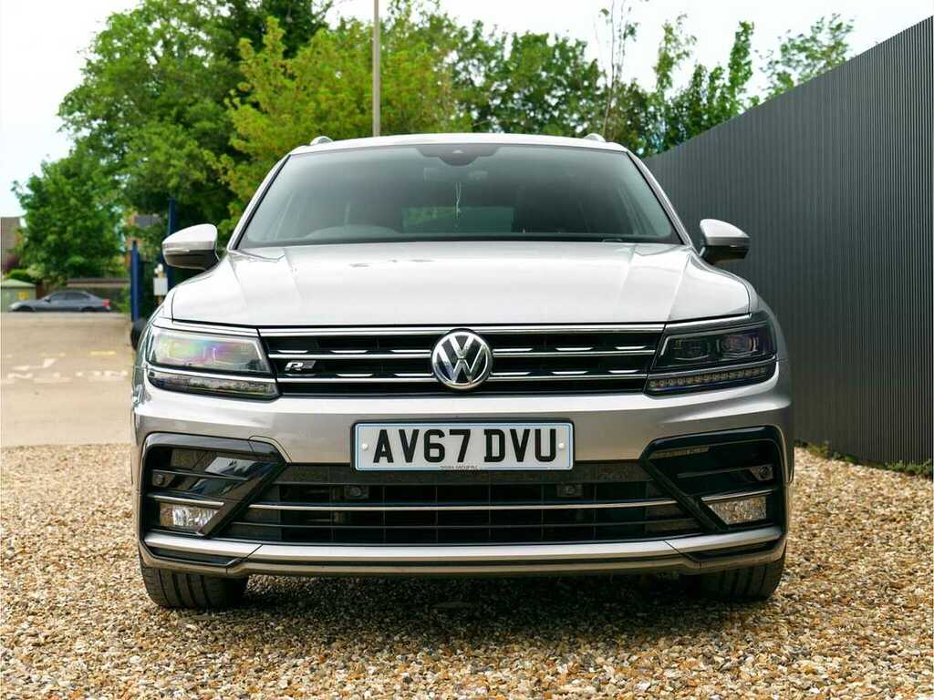 Volkswagen Tiguan R Line Tdi Bmt 4Motn Sa AV67DVU Silver #3