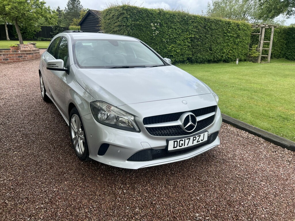 Mercedes-Benz A Class 1.5 A180d Sport 2017 Silver