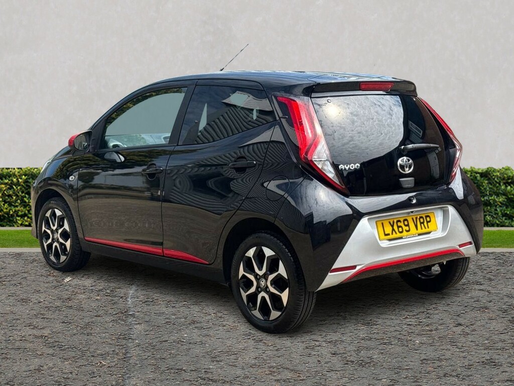 Toyota Aygo 1.0 Vvt-i X-trend LX69VRP Black #5