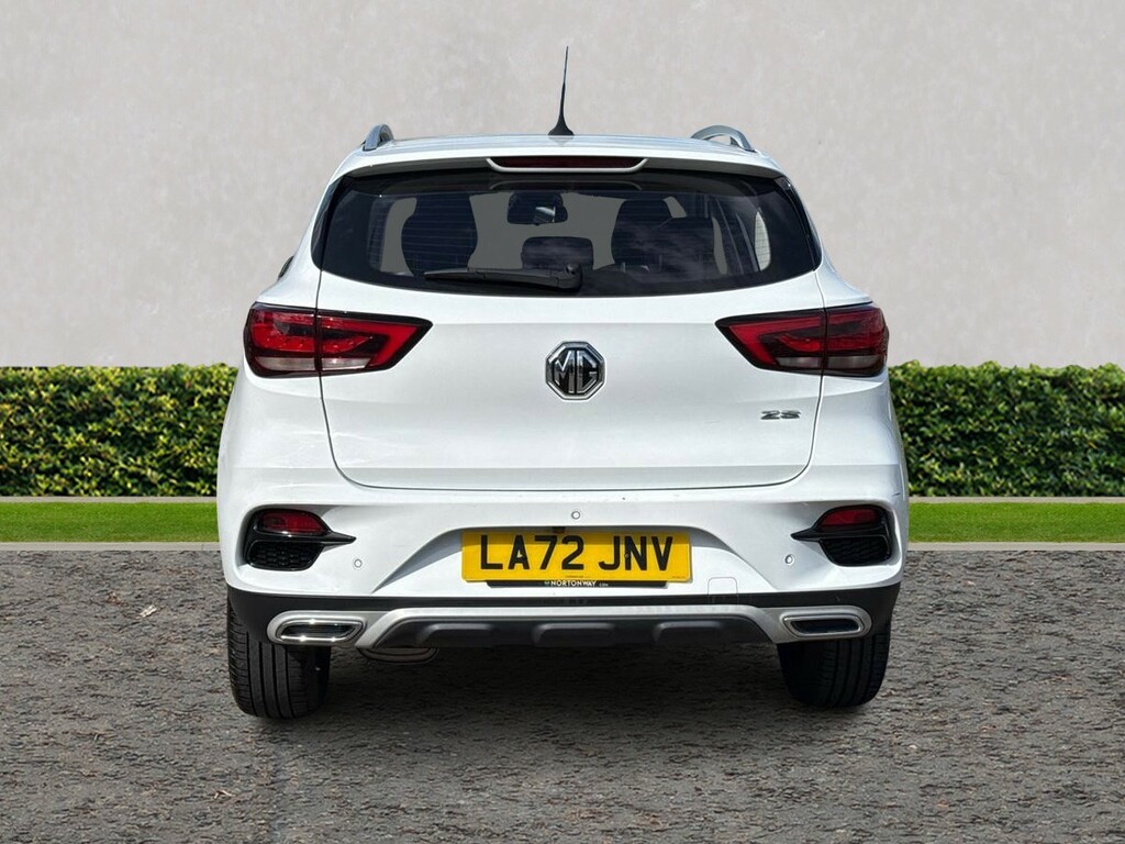 MG ZS 1.5 Vti-tech Exclusive LA72JNV White #4