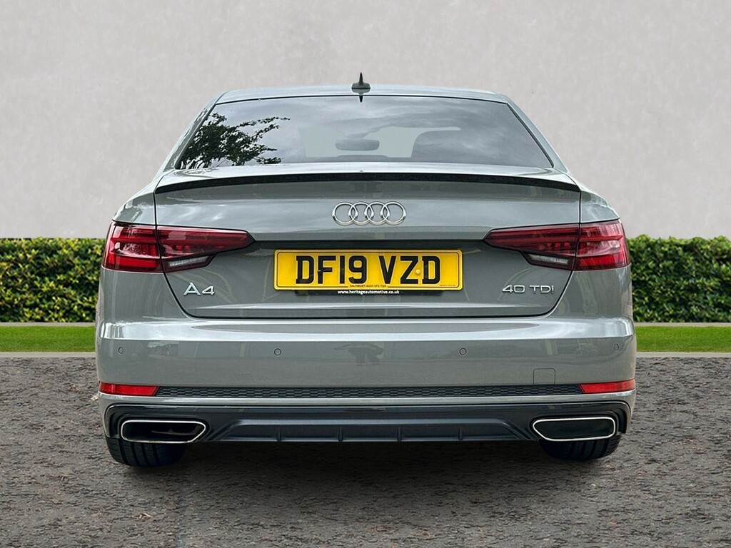 Audi A4 40 Tdi Black Edition S Tronic DF19VZD Grey #4