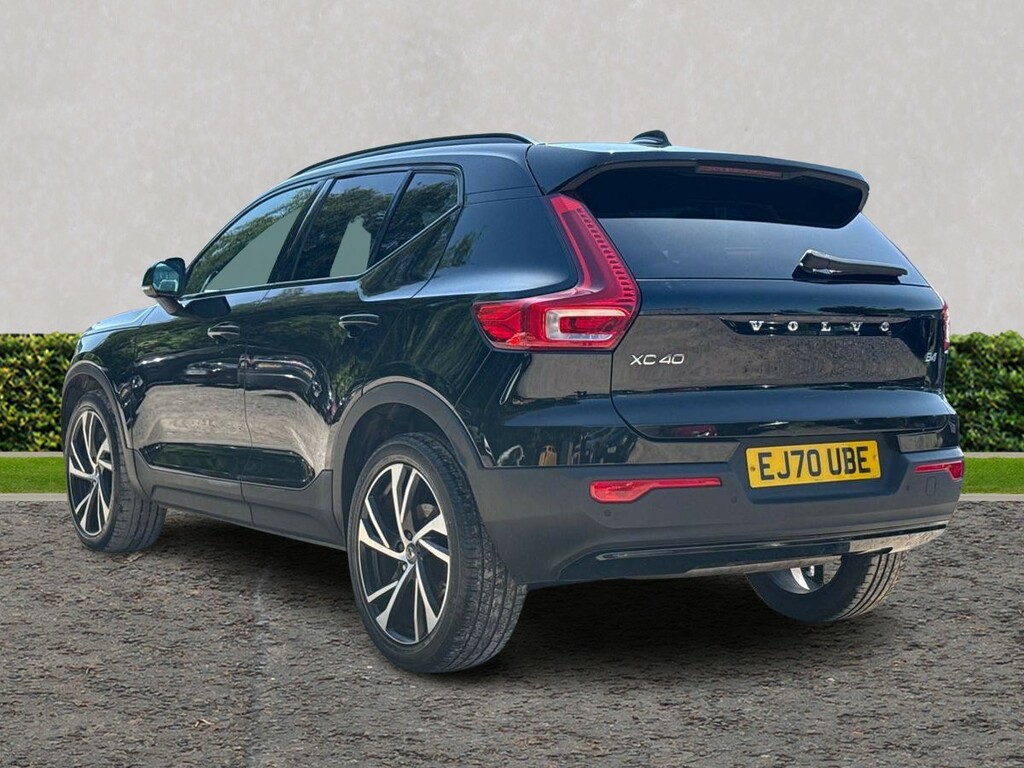 Volvo XC40 2.0 B4p R Design Pro EJ70UBE Black #5