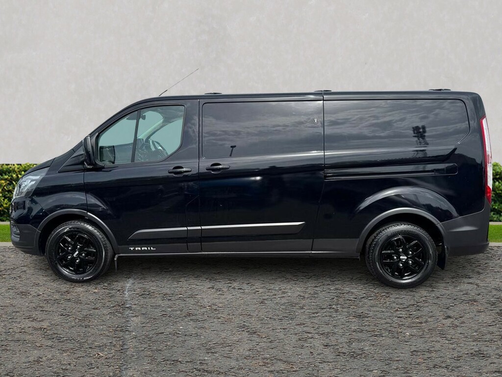 Ford Transit Custom 2.0 Ecoblue 170Ps Low Roof Trail Van GX22GVA Black #6