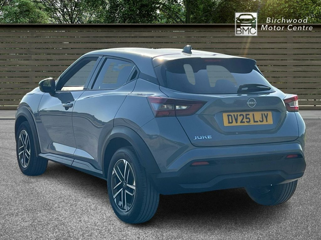 Nissan Juke 1L N-connecta DV25LJY Grey #5