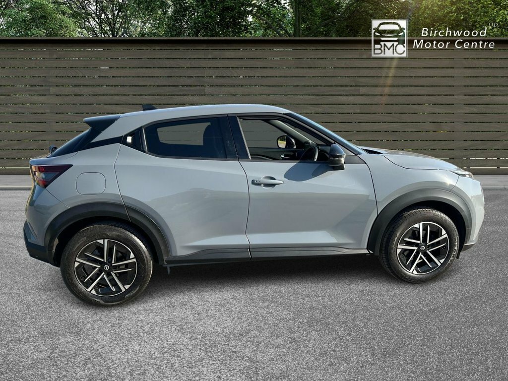Nissan Juke 1L N-connecta DV25LJY Grey #4