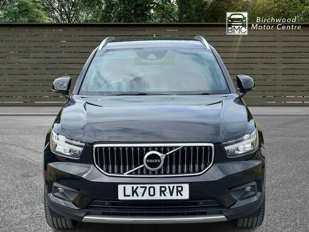 Volvo XC40 1.5L Inscription LK70RVR Black #2