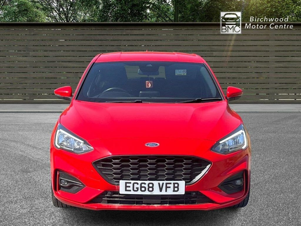 Ford Focus 1L St-line EG68VFB Red #2