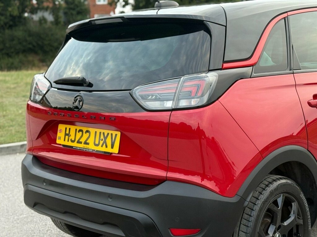 Vauxhall Crossland Suv HJ22UXV Red #4