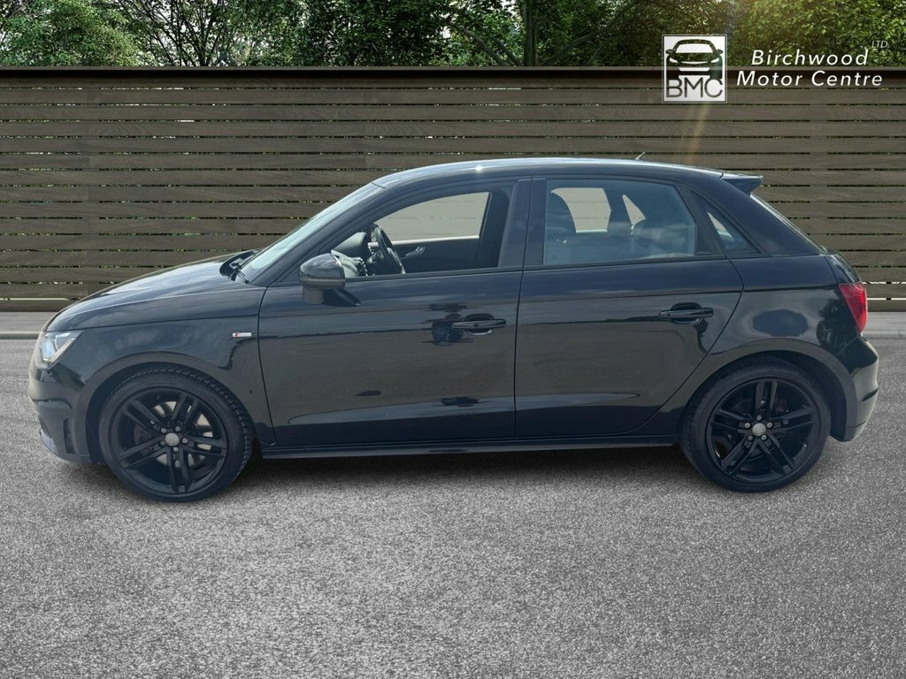 Audi A1 1L S Line WM63LFN Black #4