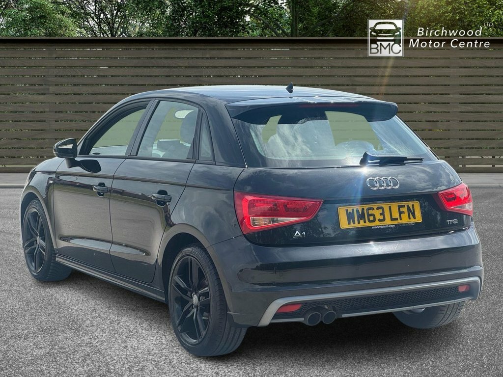 Audi A1 1L S Line WM63LFN Black #5