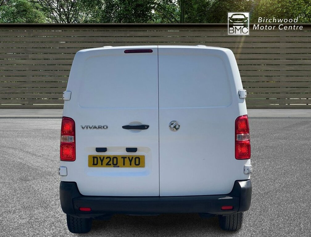 Vauxhall Vivaro 1.5L Dynamic 6Dr DY20TYO White #6