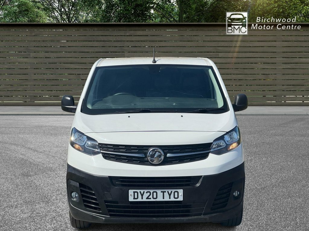 Vauxhall Vivaro 1.5L Dynamic 6Dr DY20TYO White #2