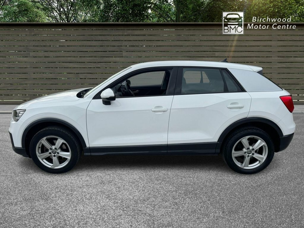 Audi Q2 Q2 Sport 30 Tfsi S-a White #4