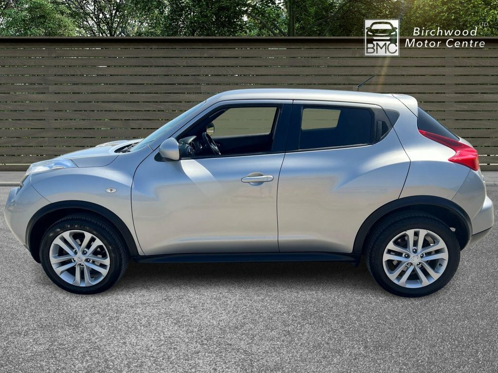 Nissan Juke 1L Acenta Premium Silver #4