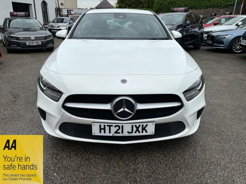 Mercedes-Benz A Class 2L Se White #4