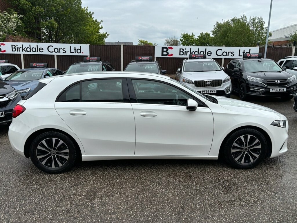 Mercedes-Benz A Class 2L Se White #2
