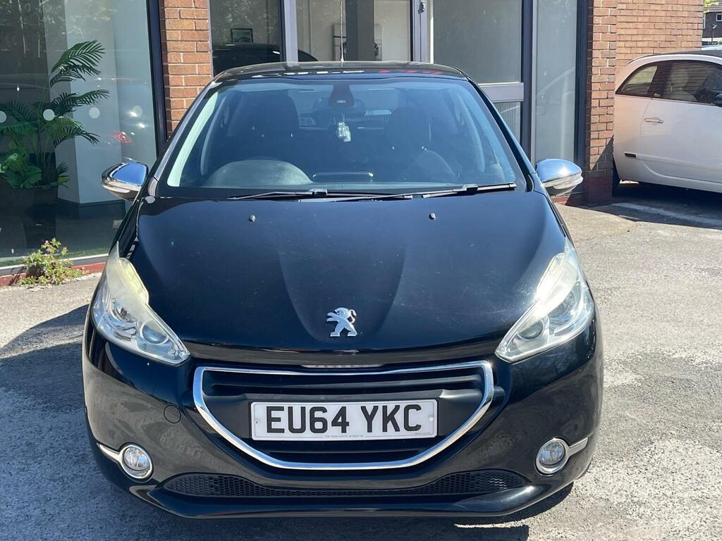 Peugeot 208 Hatchback 1.2 Vti Puretech Allure Euro 5 2014 EU64YKC Black #2