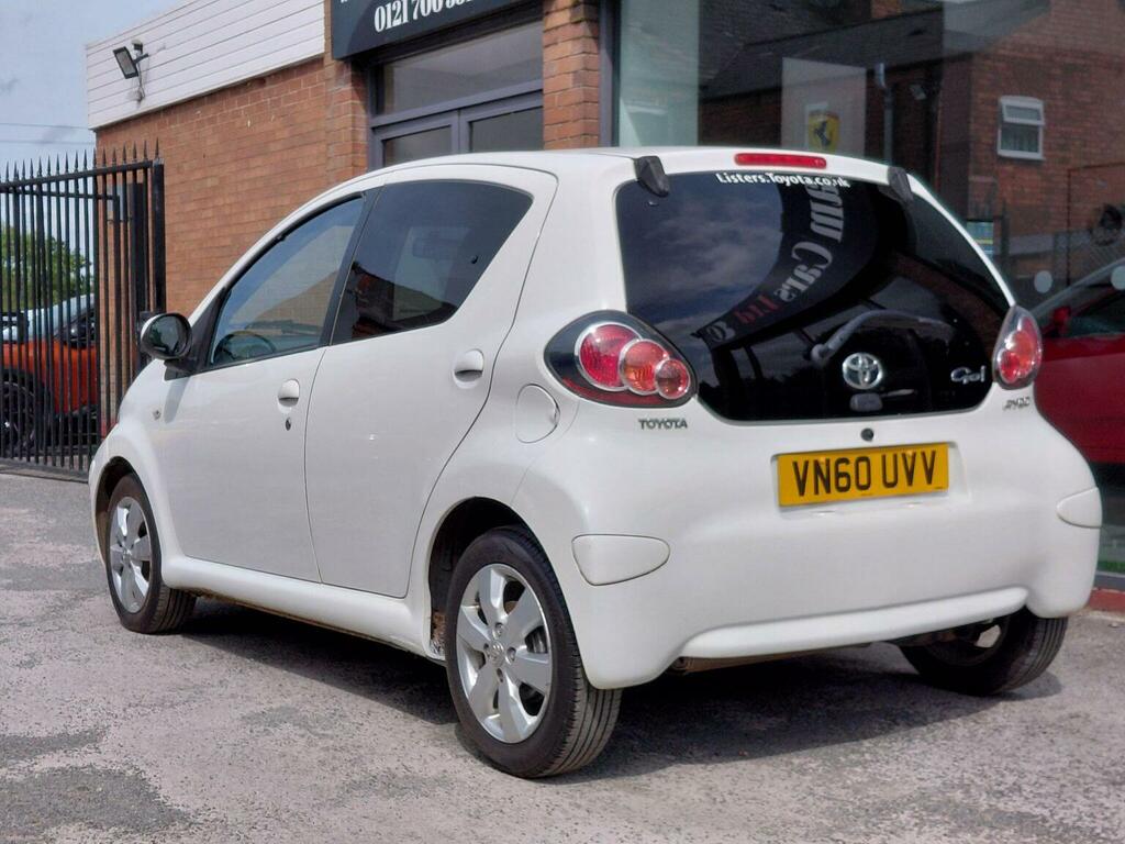 Toyota Aygo Hatchback 1.0 Vvt-i Go Euro 5 201160 VN60UVV White #5