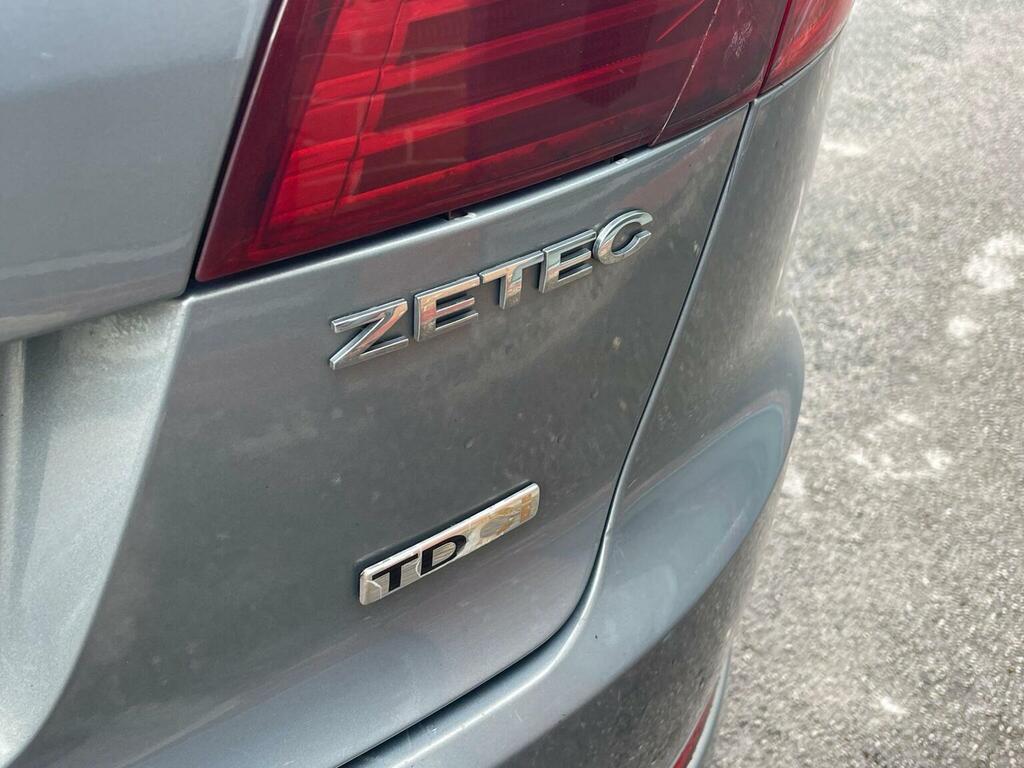 Ford Mondeo Hatchback 2.0 Tdci Zetec 200757 Grey #6