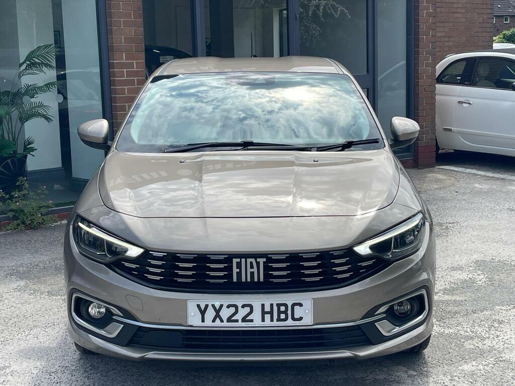 Fiat Tipo Hatchback 1.0 Life Euro 6 Ss 202222 YX22HBC Beige #2