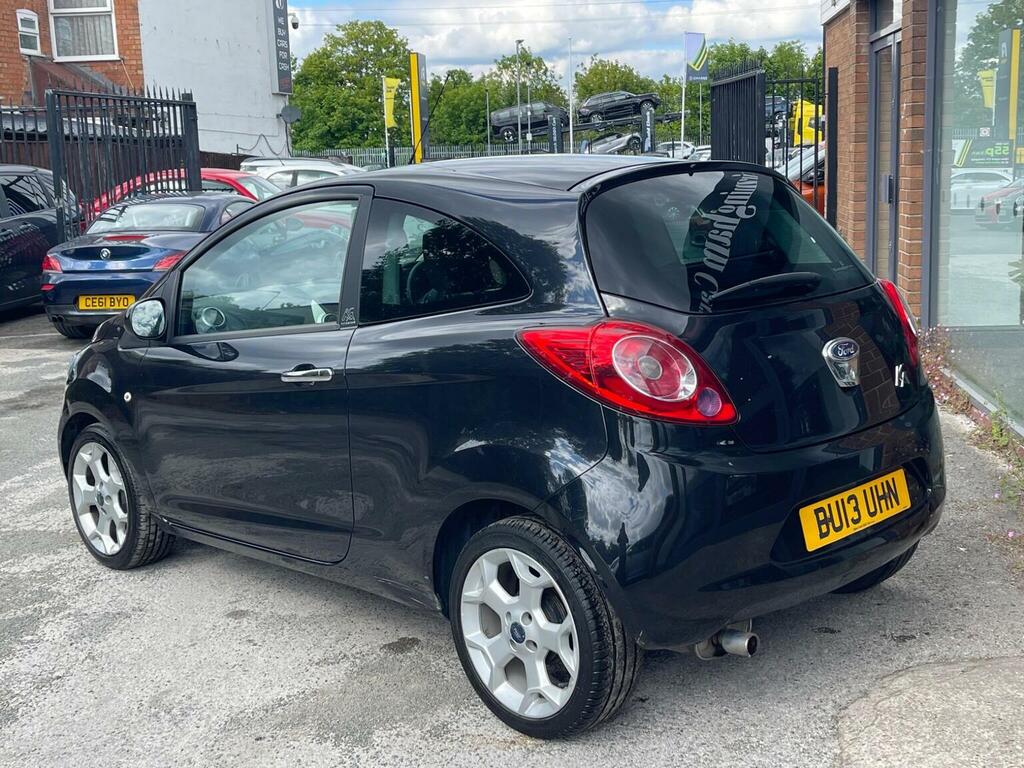 Ford KA Hatchback 1.2 Titanium Euro 5 201313 Black #4