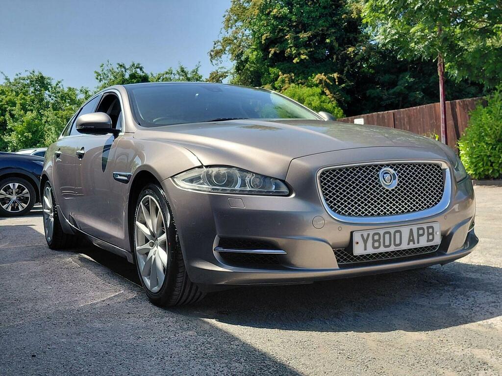 Jaguar XJ Saloon 3.0D V6 Luxury Euro 5 201212 Grey #4