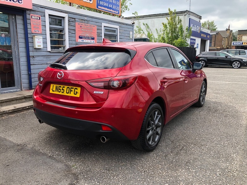 Mazda 3 D Se-l Red #5